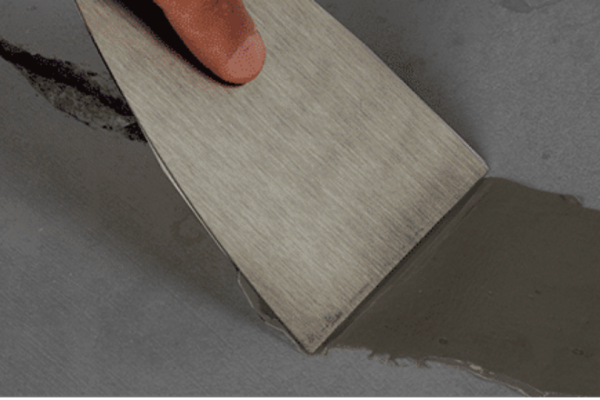 resanadores-concreto-productos-clave-reparacion-pisos-industriales